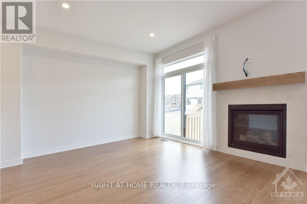 1007 Eider Street Property Photo 8