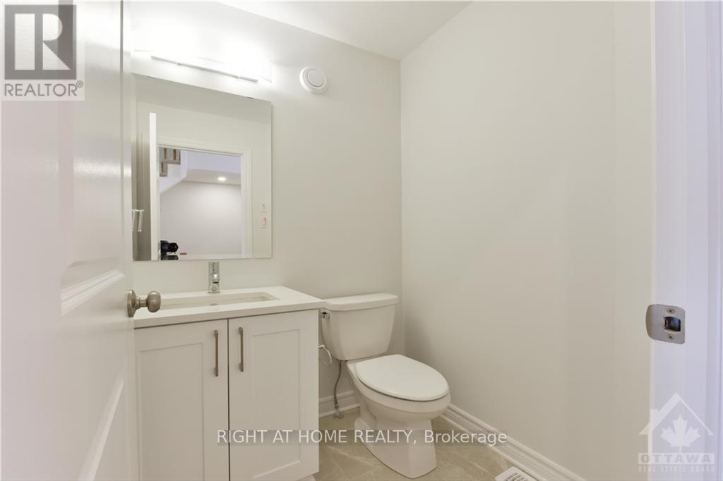 1007 Eider Street Property Photo 11