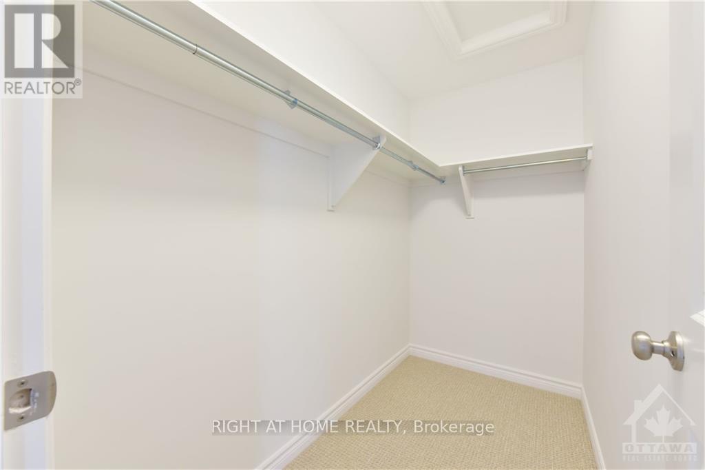 1007 Eider Street Property Photo 15