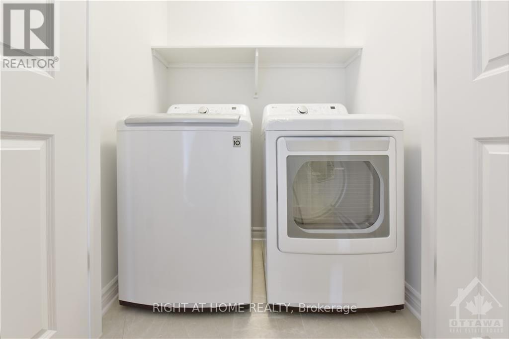 1007 Eider Street Property Photo 23