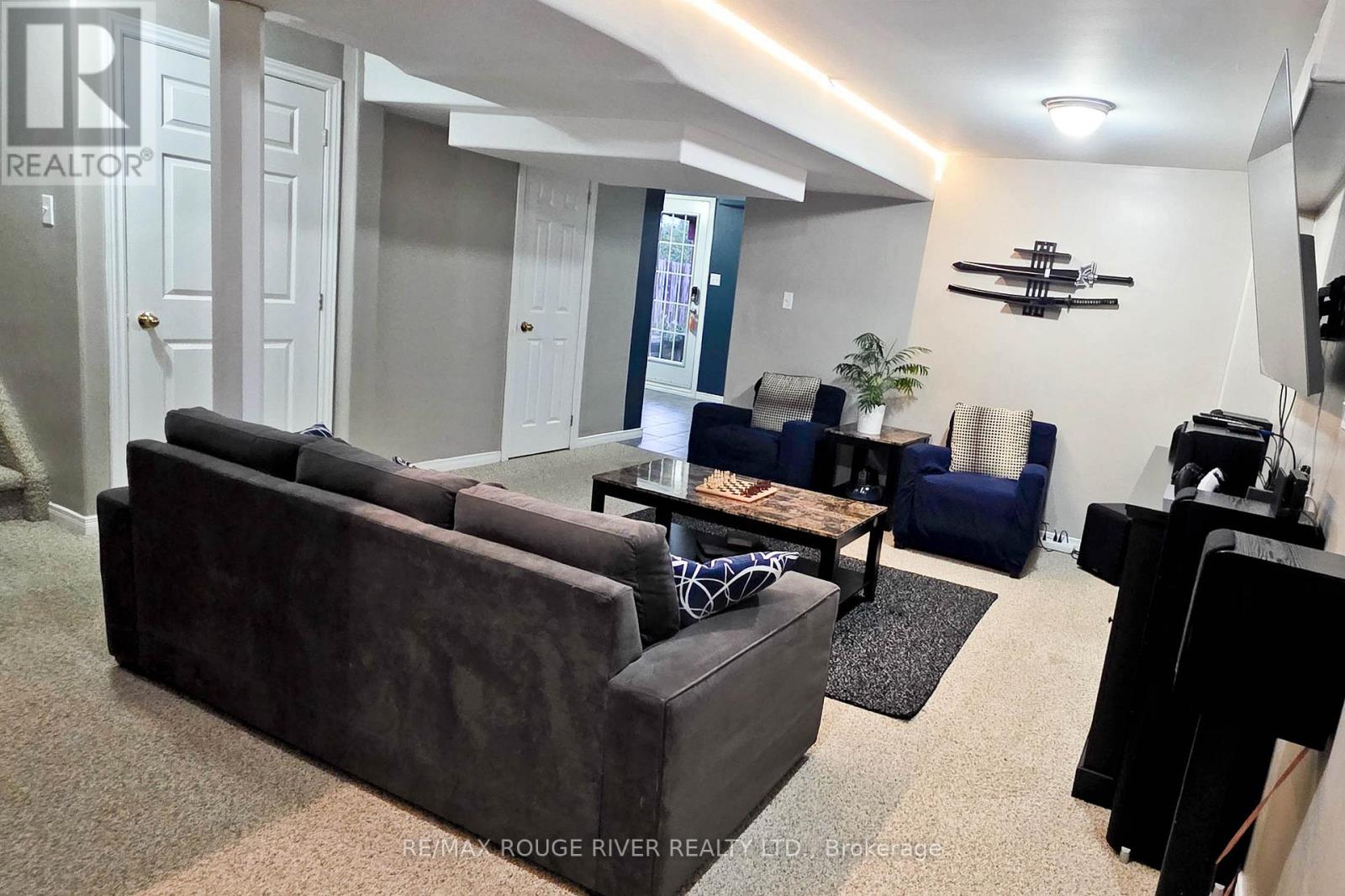 71 Sweetnam Drive Property Photo 30