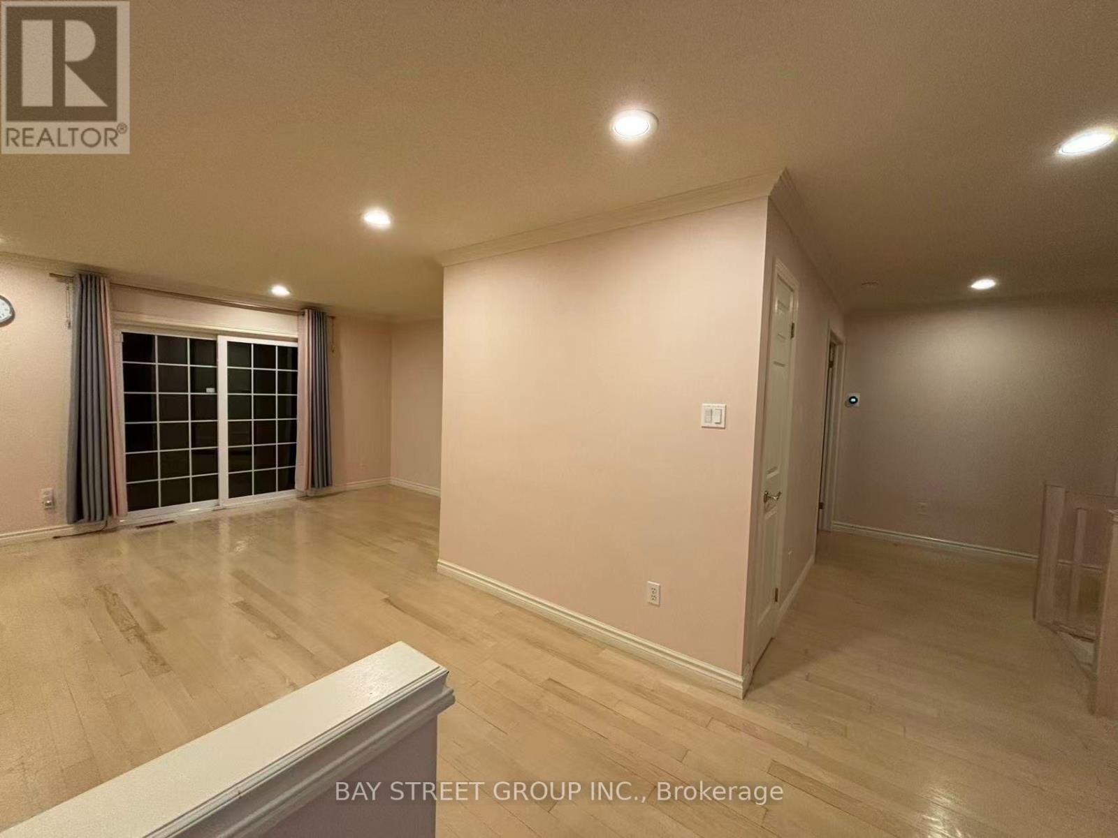 18 - 20 Meadowlands Boulevard Property Photo 4