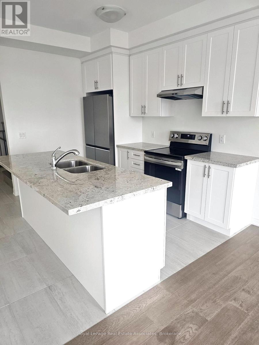 75 Picardy Drive Property Photo 2