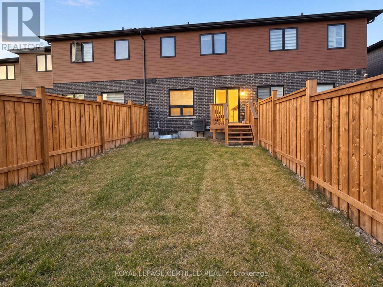 235 Lormont Boulevard Property Photo 9