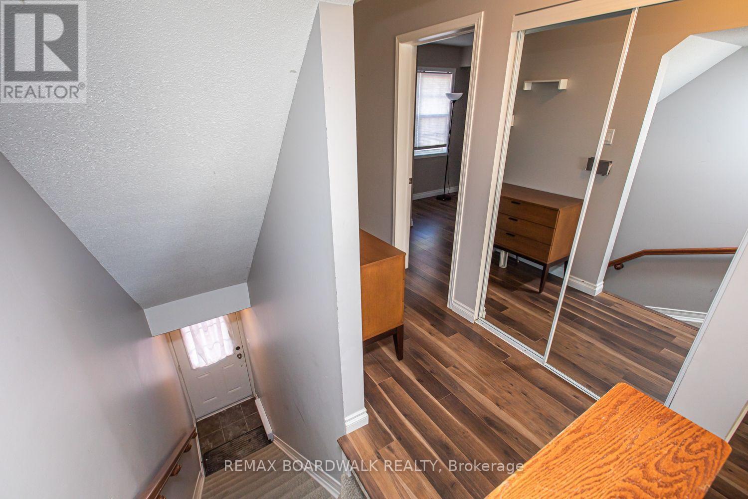 6 - 130 Rochester Street Property Photo 5