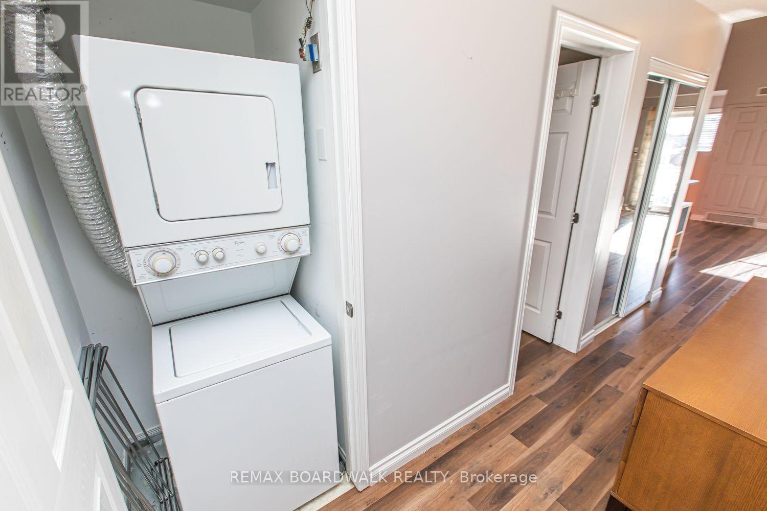 6 - 130 Rochester Street Property Photo 16