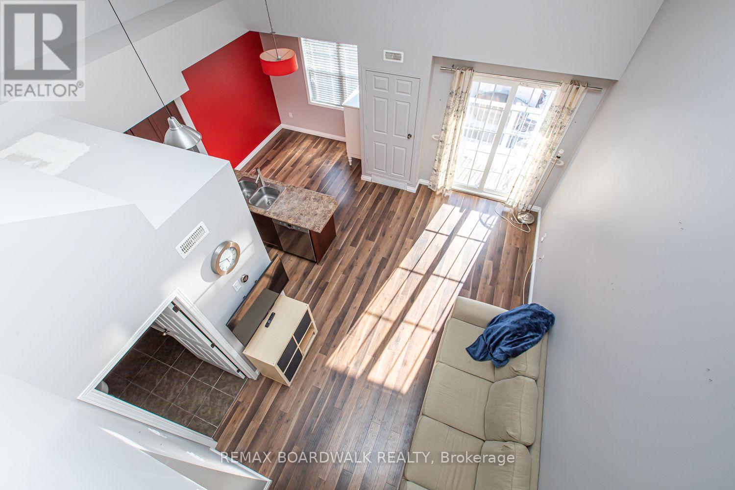 6 - 130 Rochester Street Property Photo 20