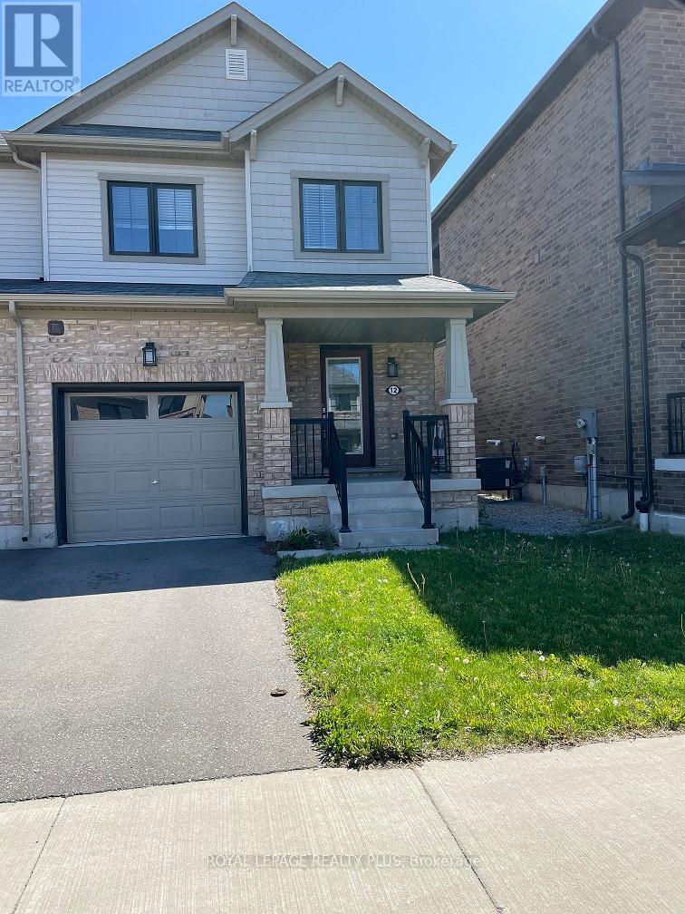 12 Pagebrook Crescent Property Photo 1