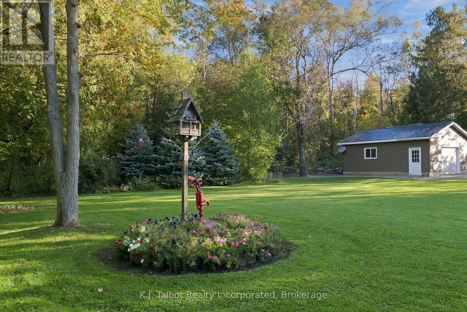 33696 Black's Point Road Property Photo 37