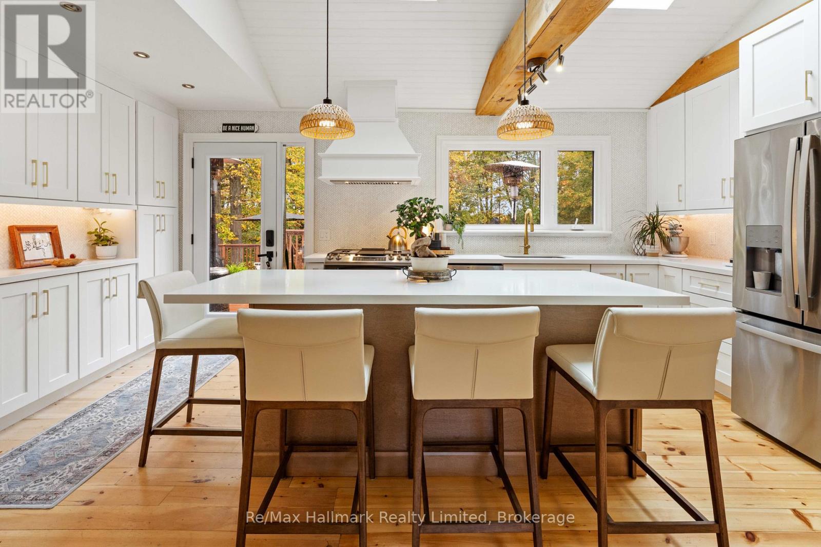 140 Woodward Street Property Photo 12