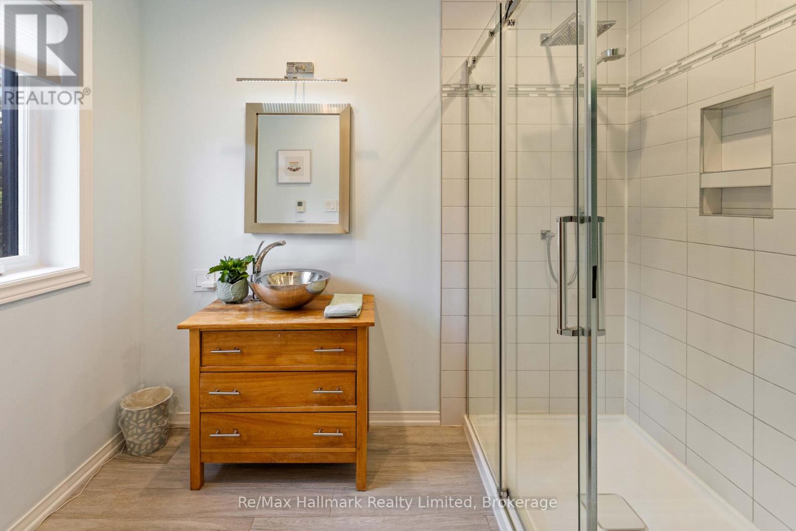 140 Woodward Street Property Photo 28