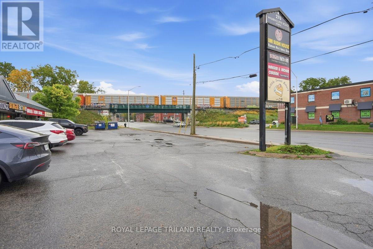 276 Wharncliffe Road N Property Photo 7
