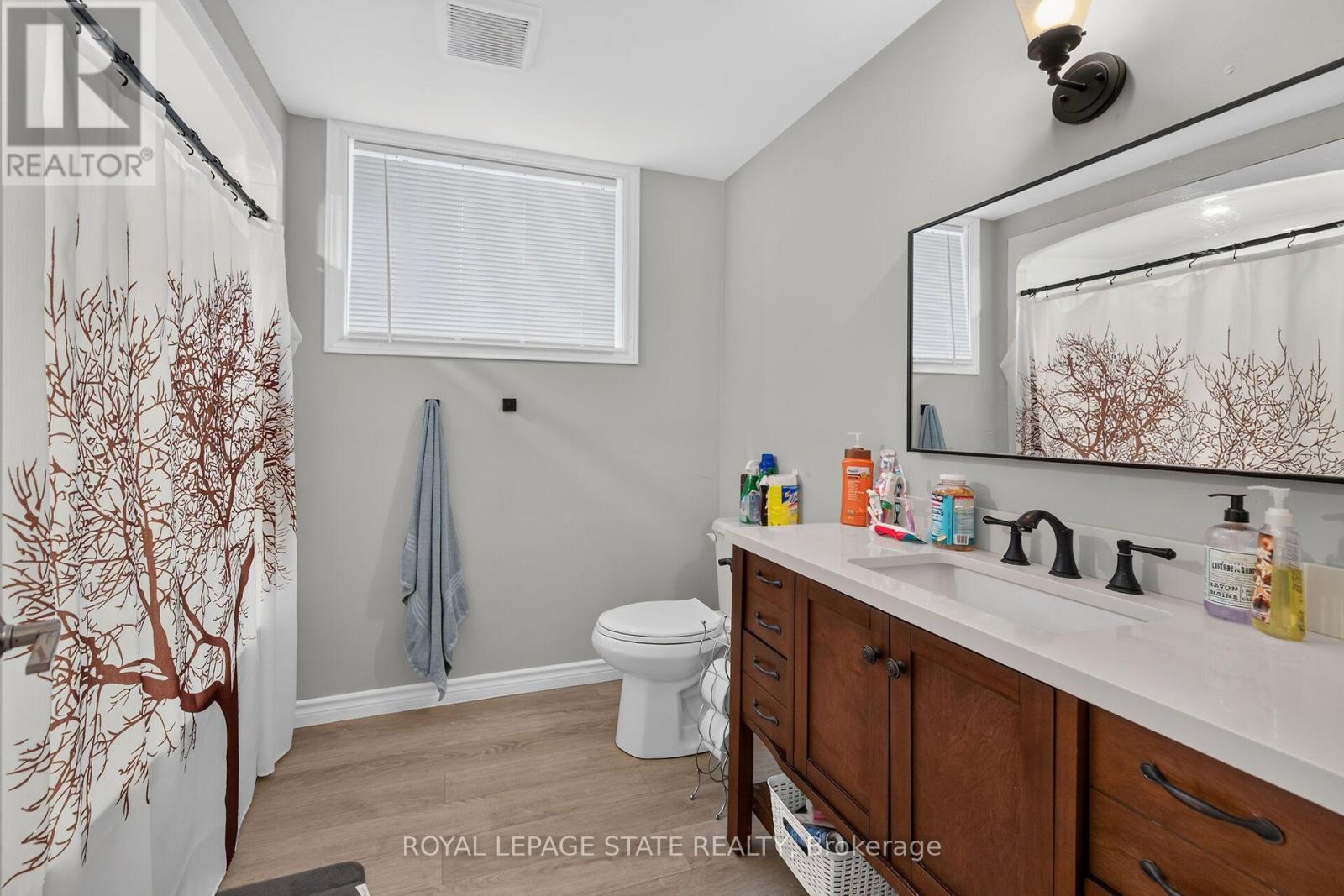 30 Hare Street Property Photo 27