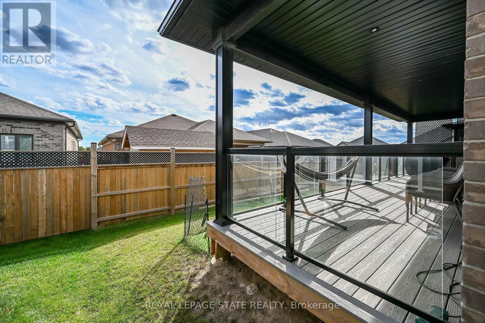 30 Hare Street Property Photo 29