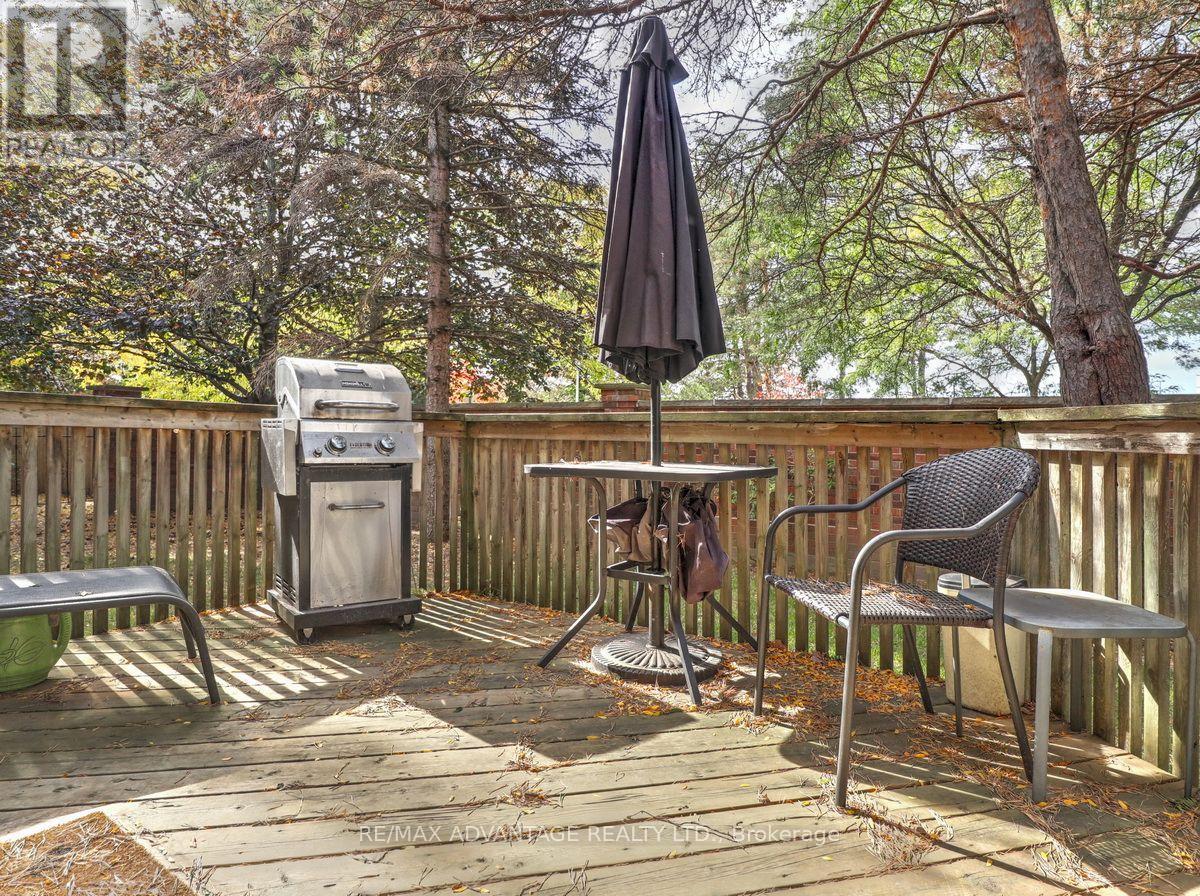 34 - 70 Sunnyside Drive Property Photo 3
