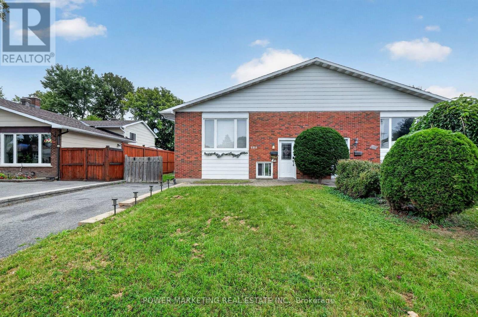 2213 Fillmore Crescent Property Photo 1