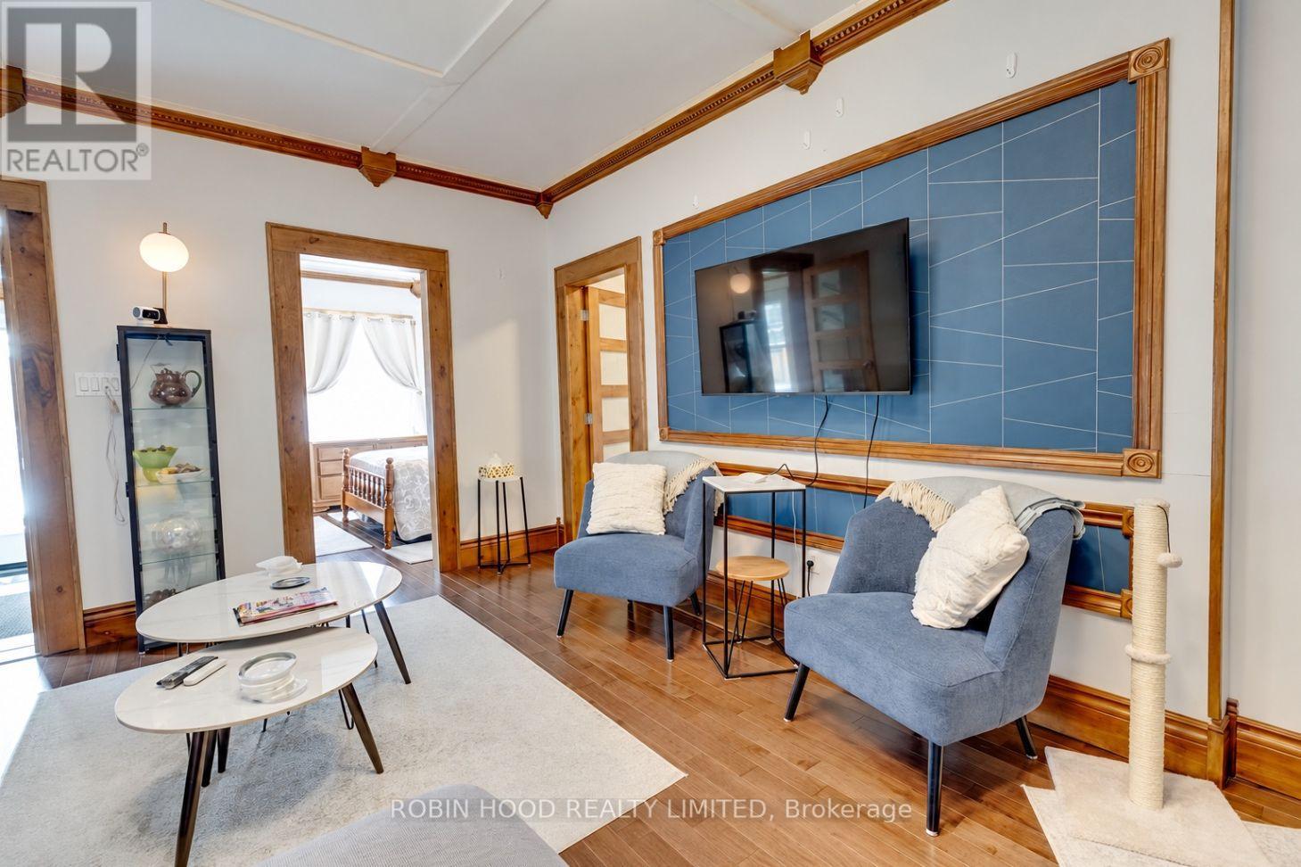 1108 Assumption Street Property Photo 16