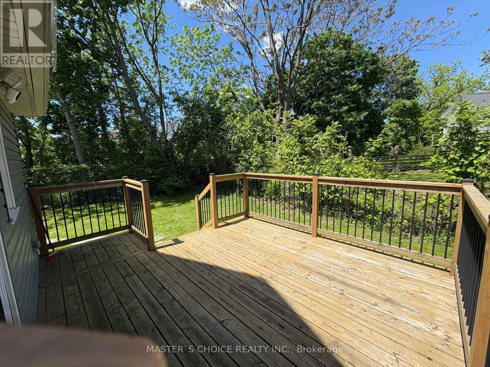 5527 Palmer Avenue Property Photo 14
