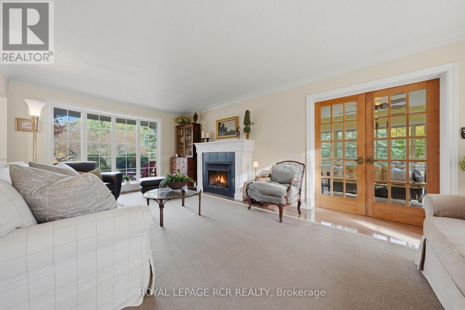 333070 7th Line Property Photo 15