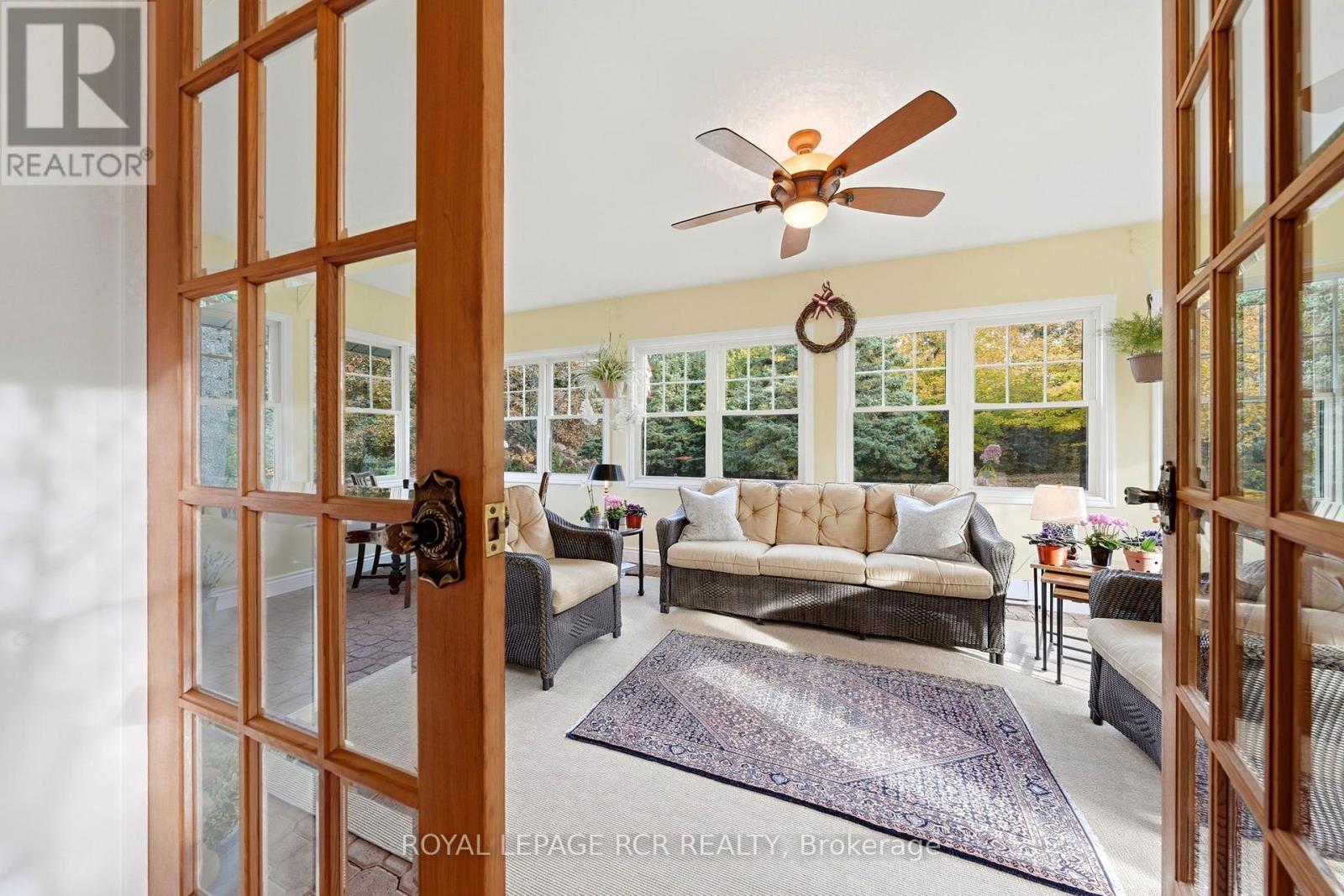 333070 7th Line Property Photo 16
