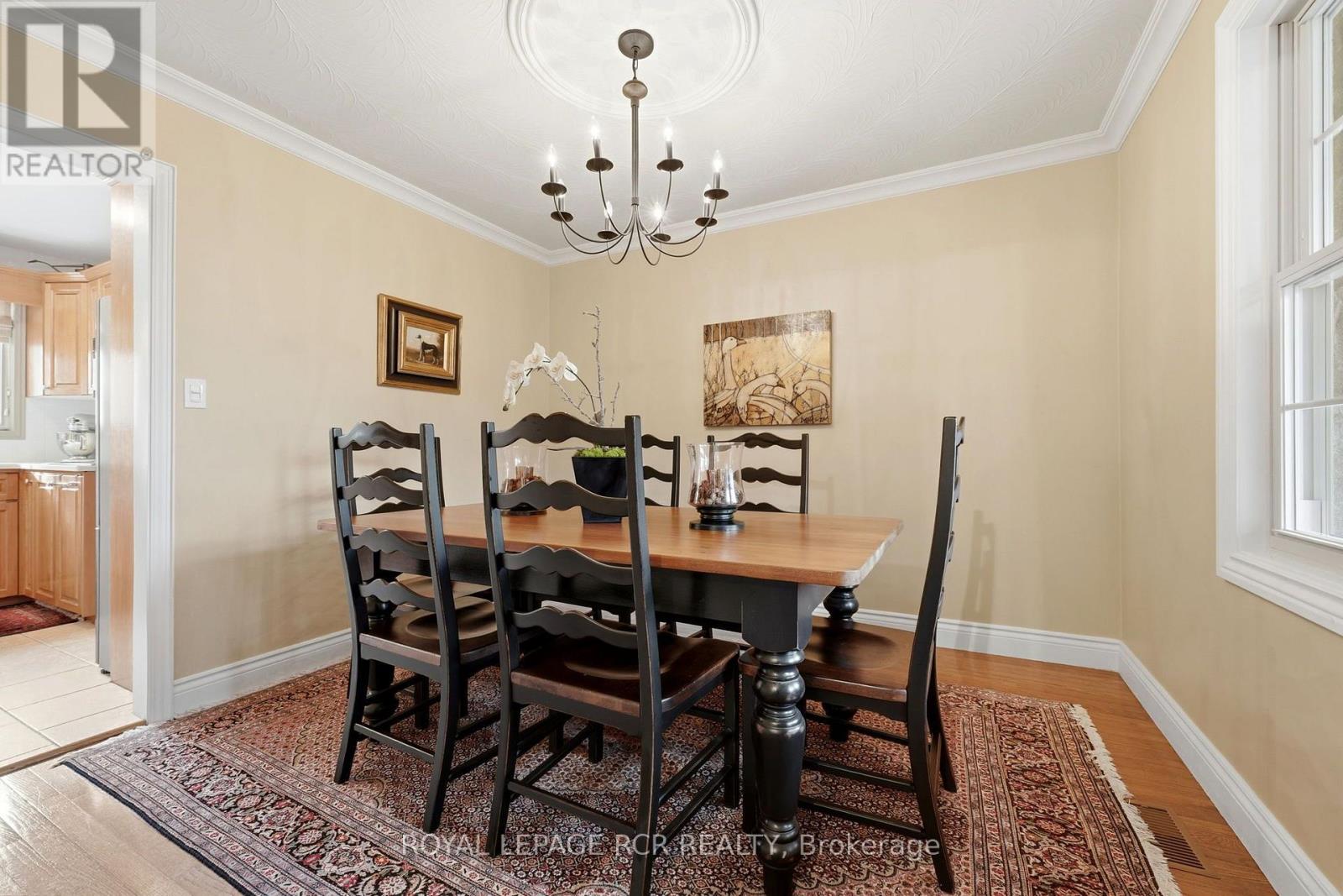 333070 7th Line Property Photo 27
