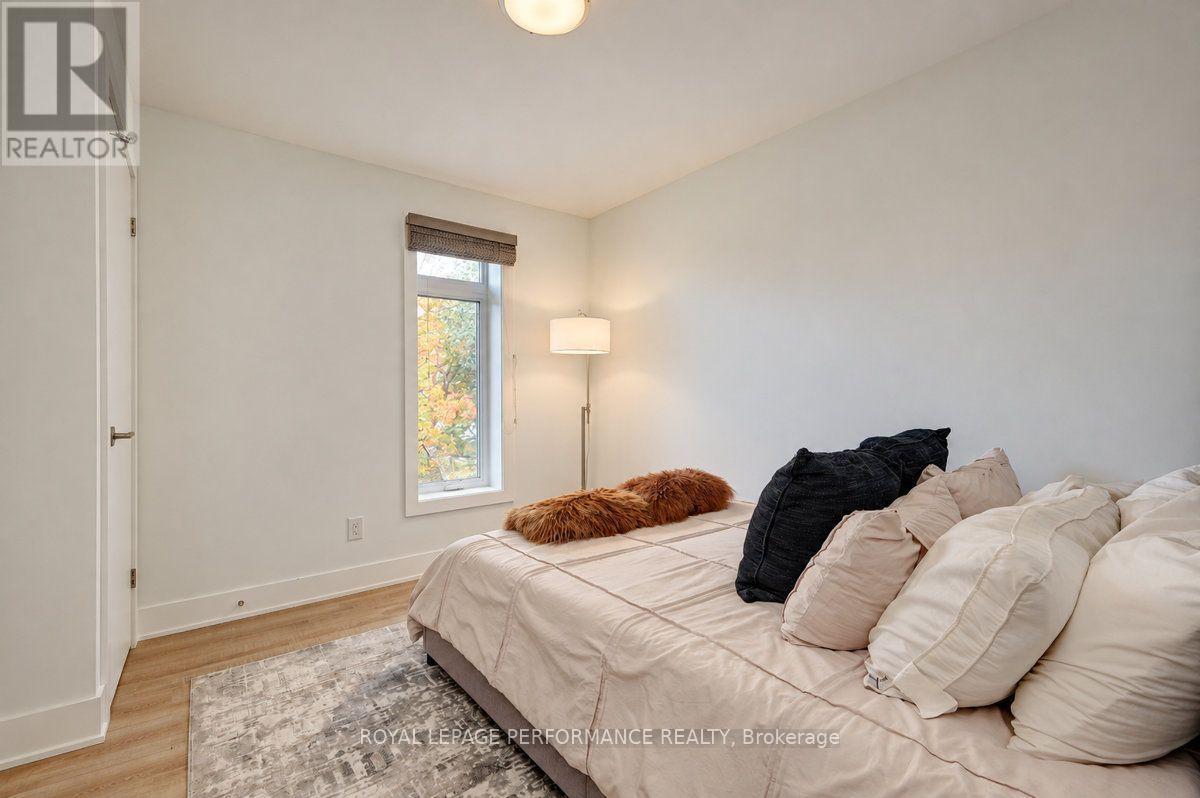 574 Byron Avenue Property Photo 26