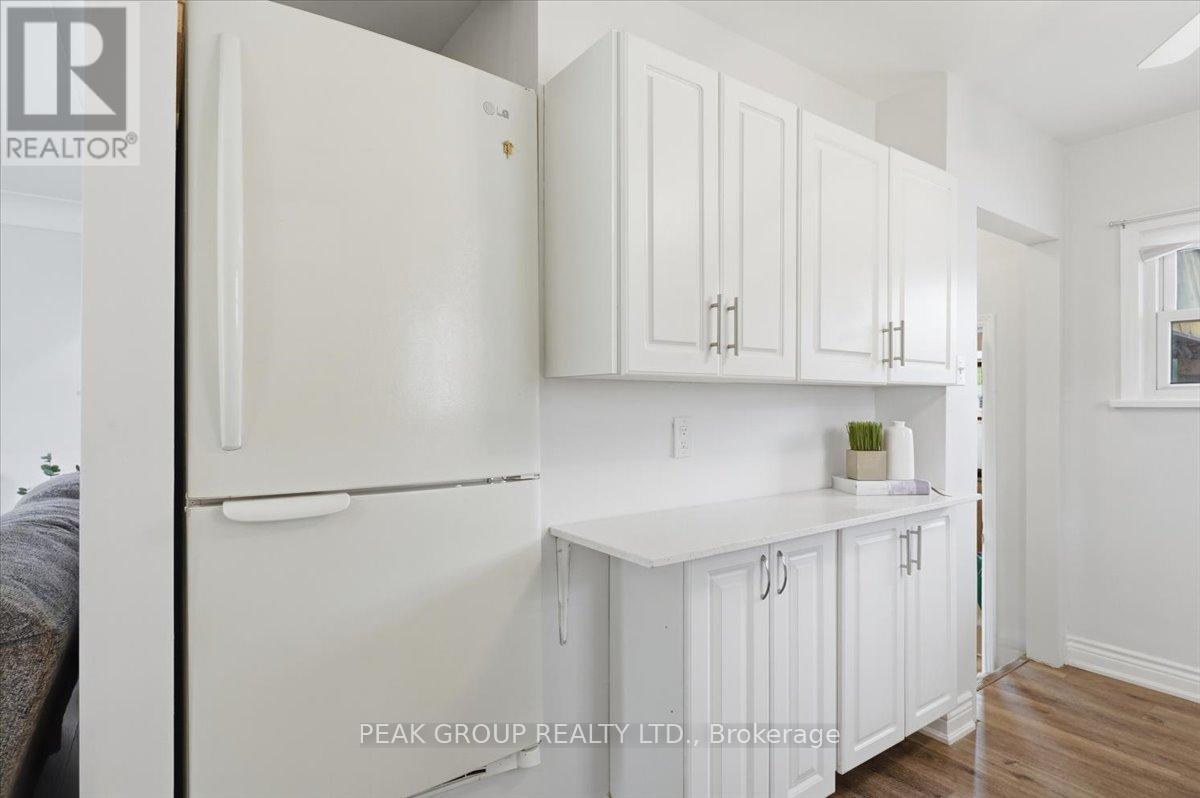 6233 Montrose Road Property Photo 11