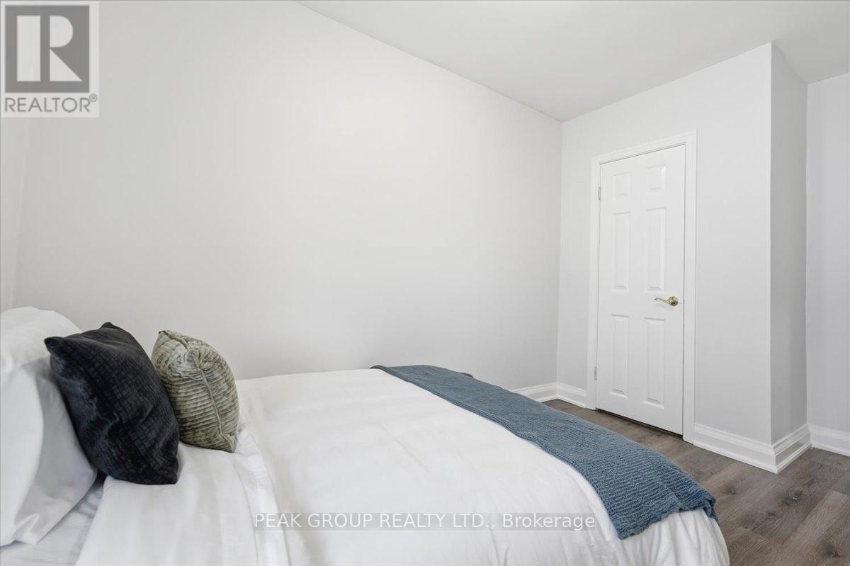 6233 Montrose Road Property Photo 17
