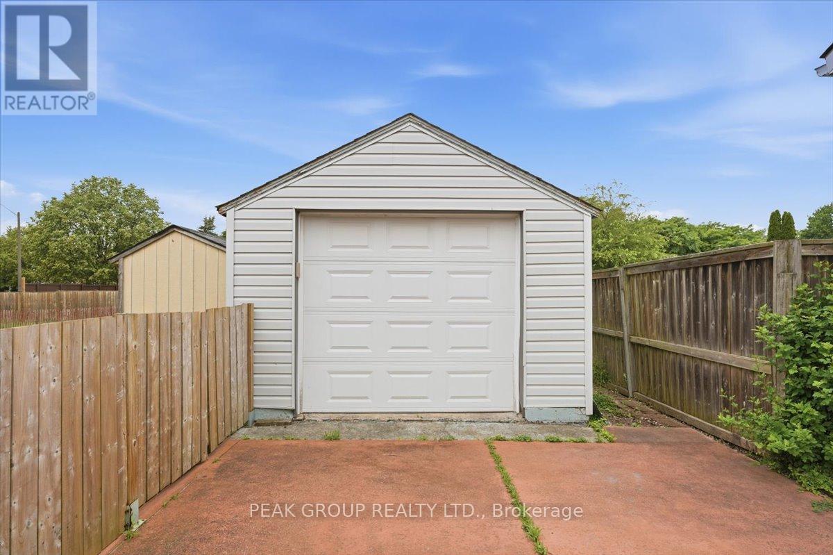 6233 Montrose Road Property Photo 31