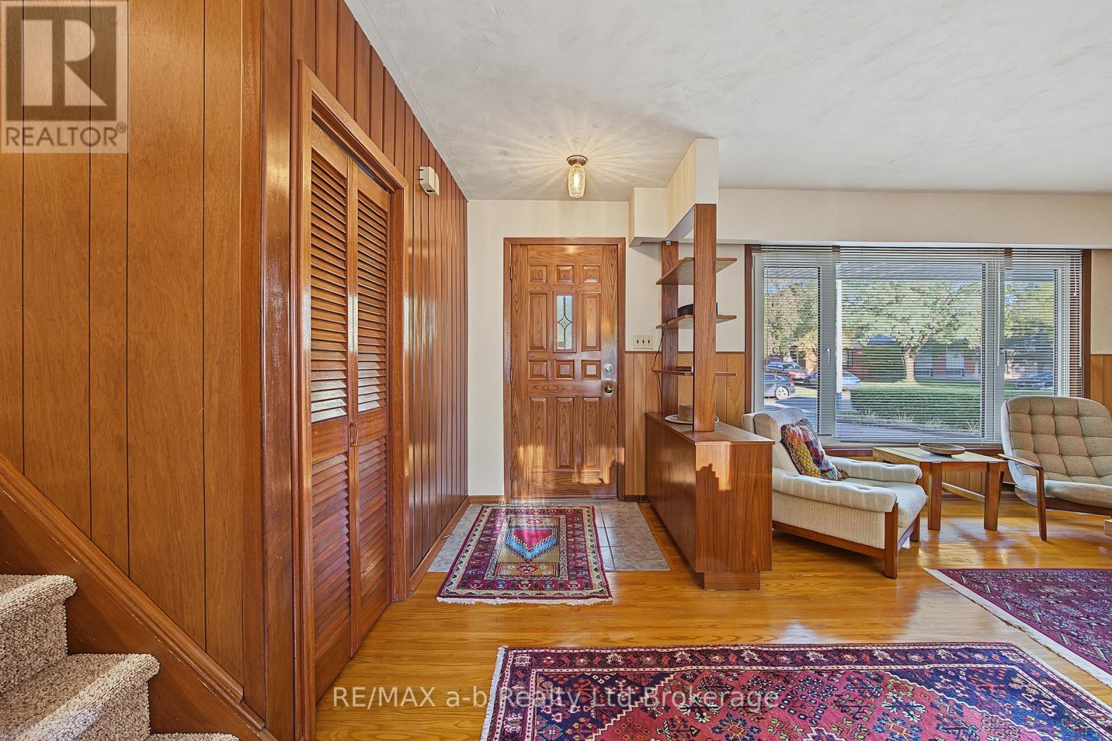 20 Pinecrest Avenue Property Photo 8