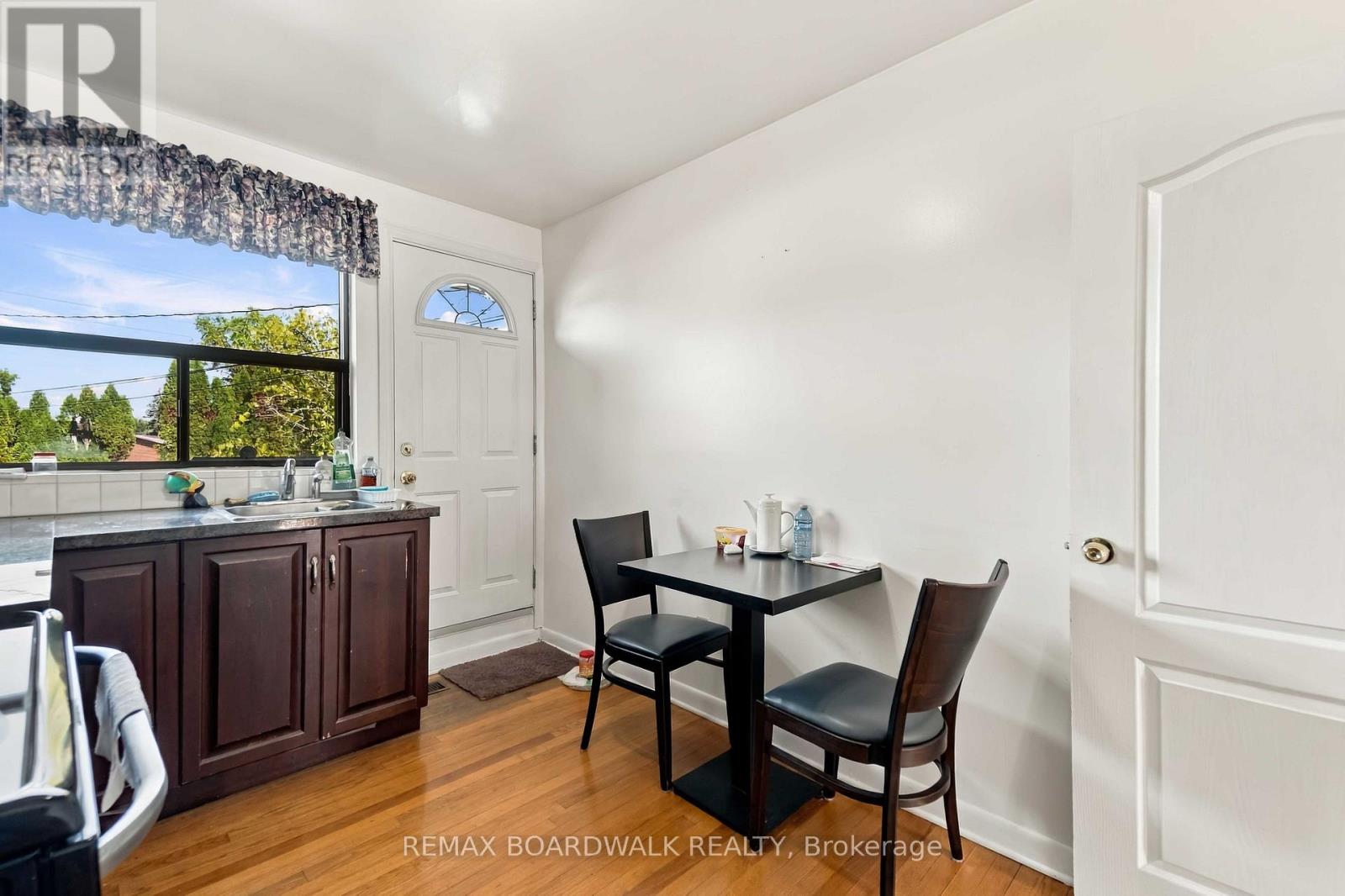 2173 Carnegie Street Property Photo 8