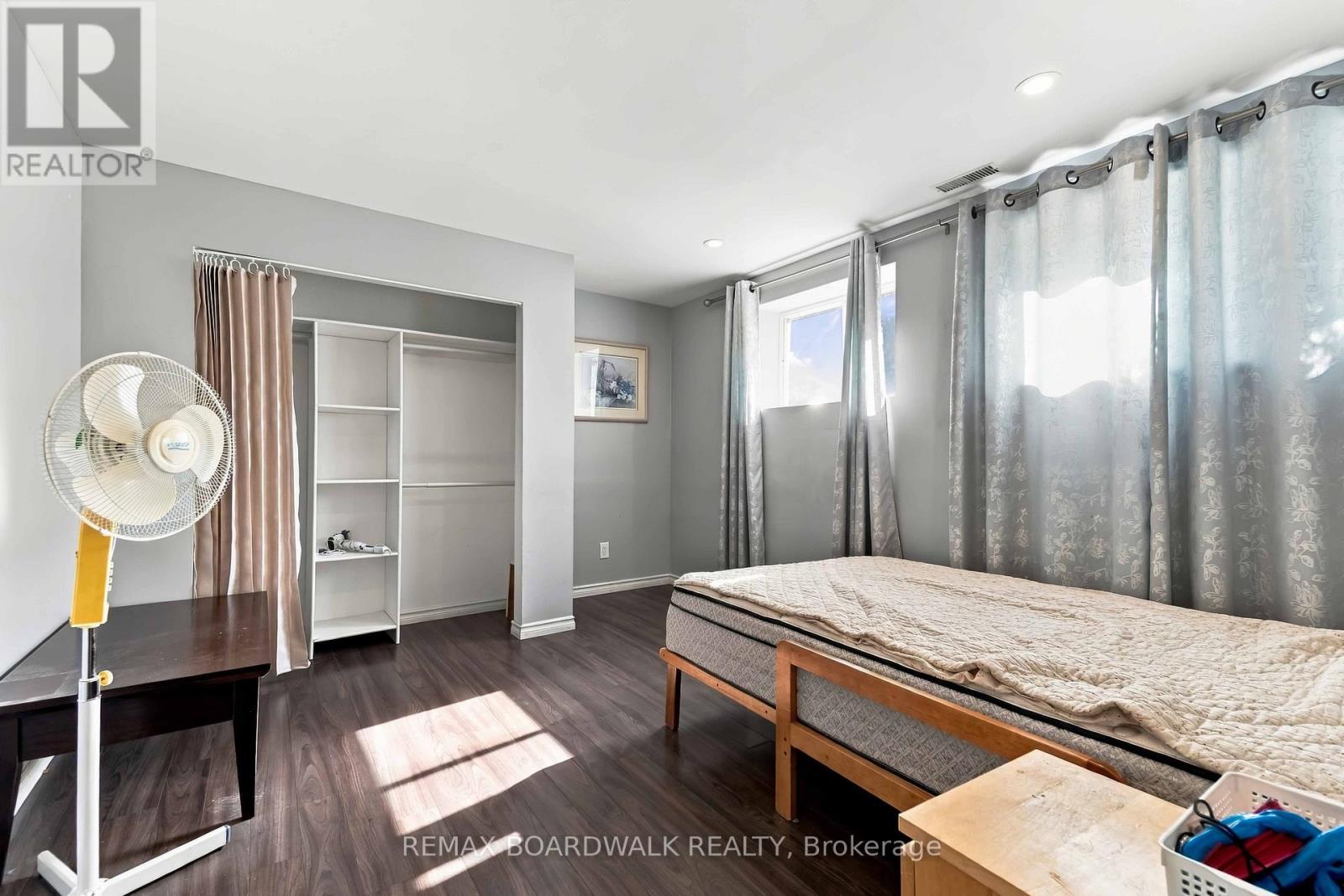 2173 Carnegie Street Property Photo 20