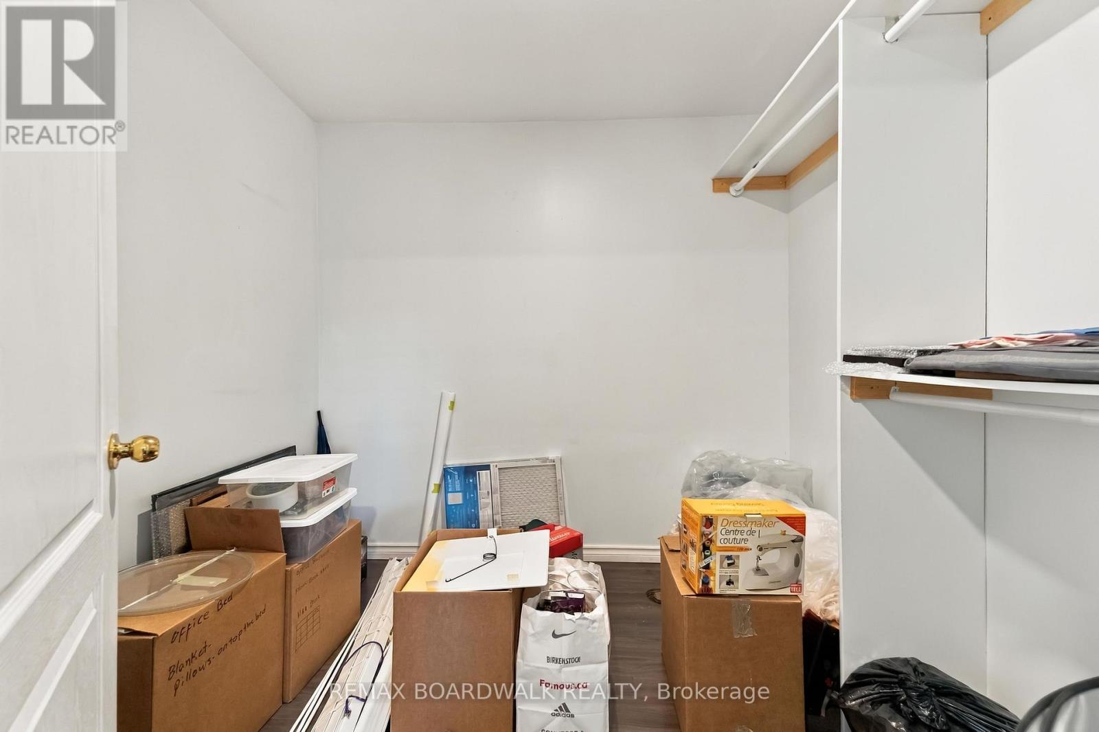 2173 Carnegie Street Property Photo 22
