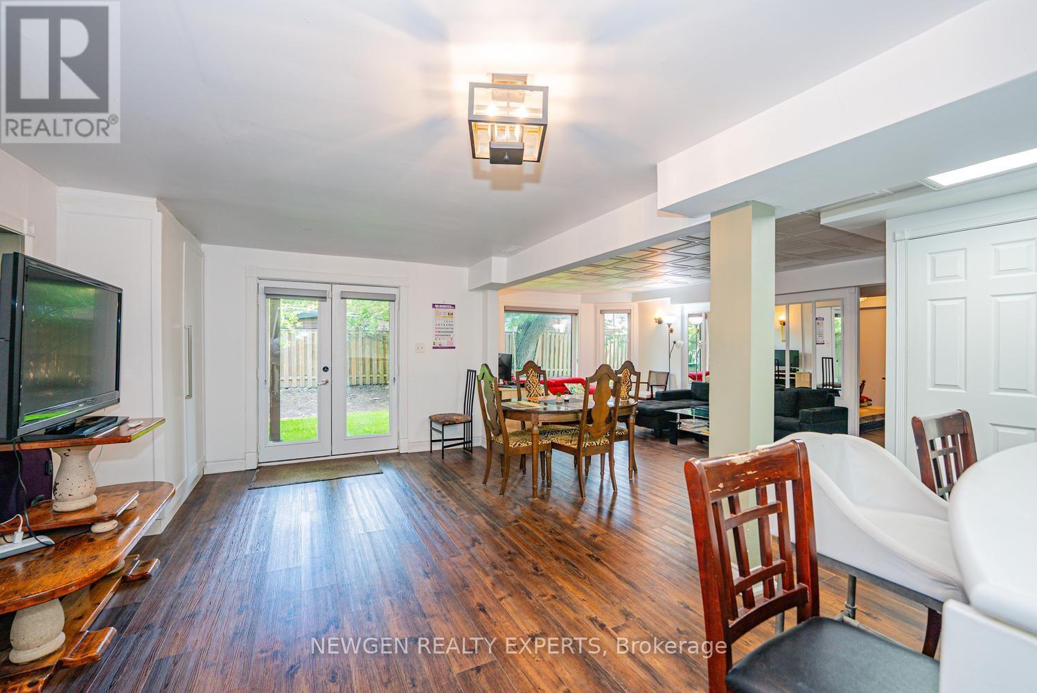 31 Stock Court Property Photo 38