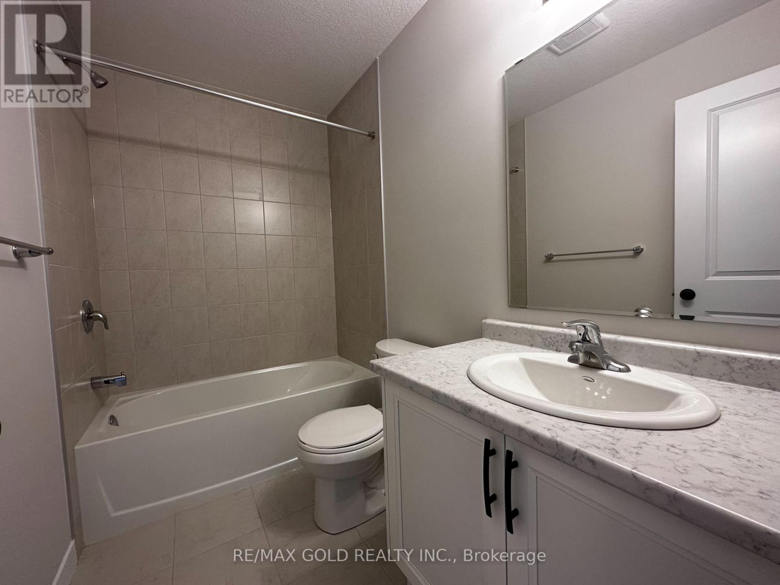 17 Wilkinson Avenue Property Photo 12
