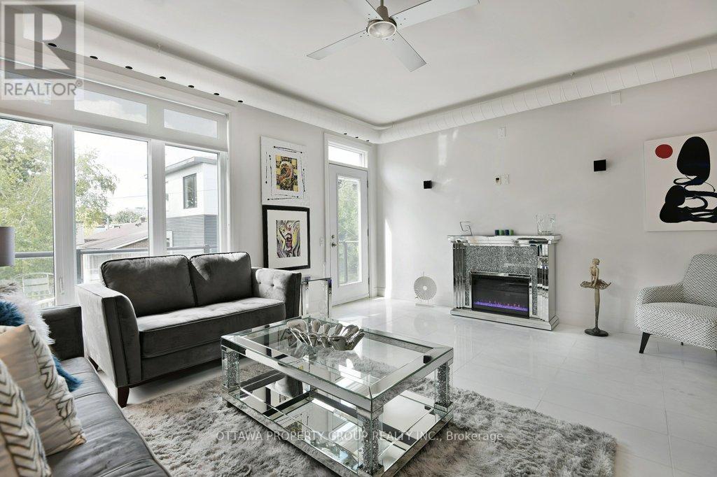 10 Chestnut Street Property Photo 22