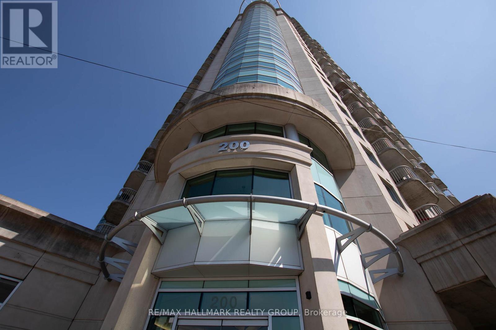207 - 200 Rideau Street Property Photo 2