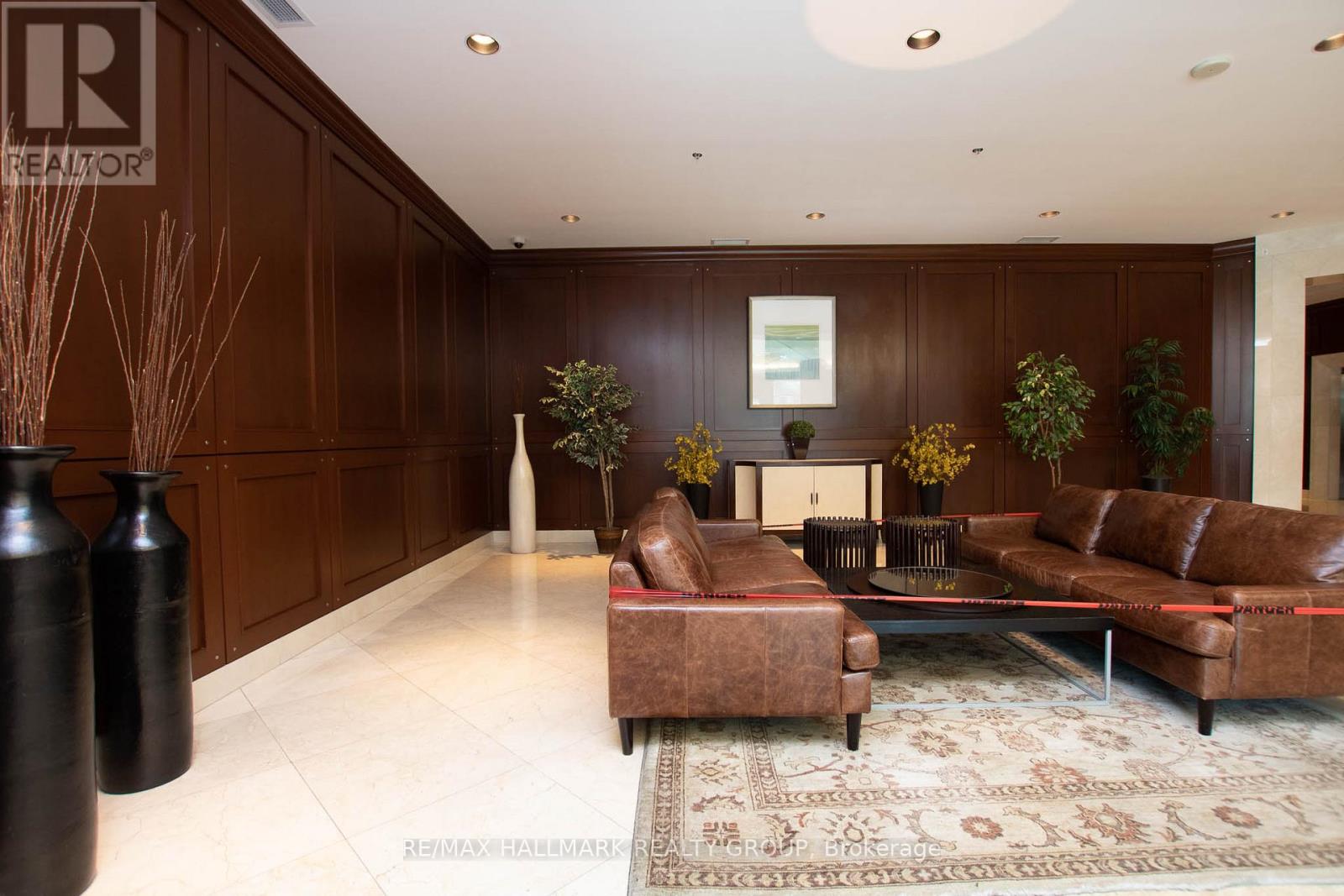 207 - 200 Rideau Street Property Photo 3