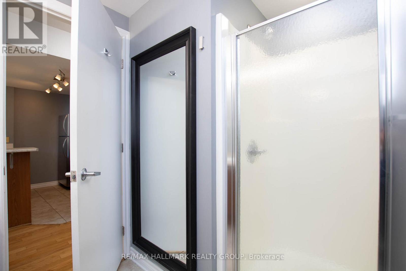 207 - 200 Rideau Street Property Photo 14