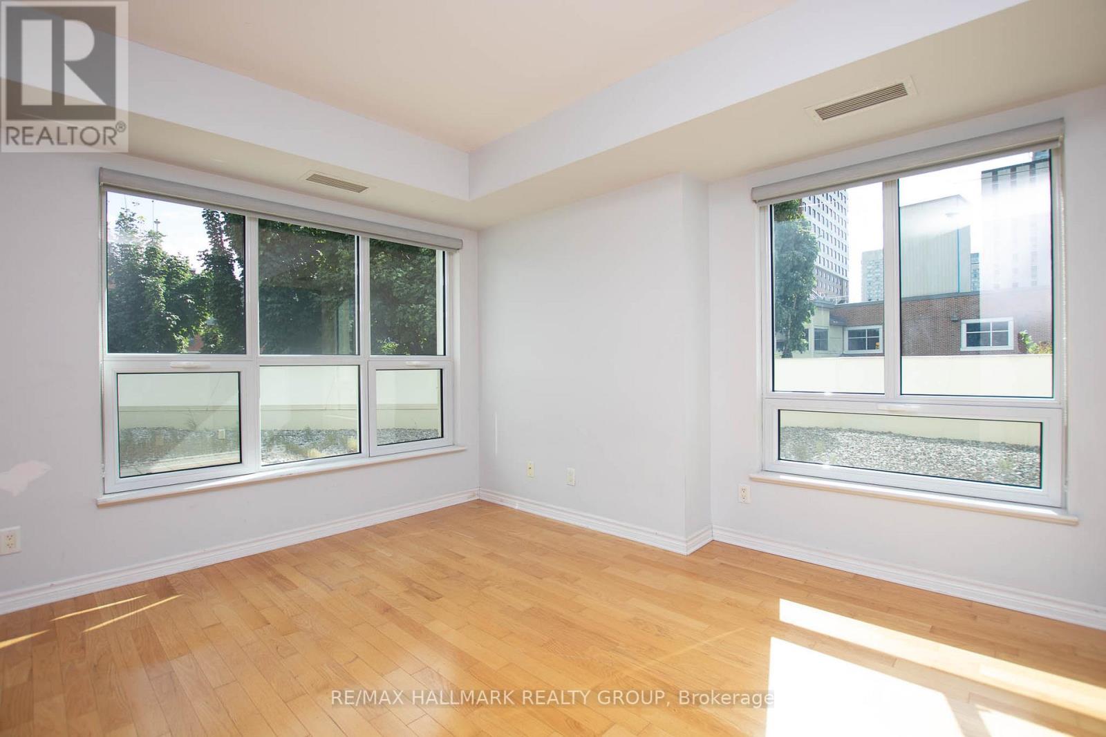 207 - 200 Rideau Street Property Photo 18