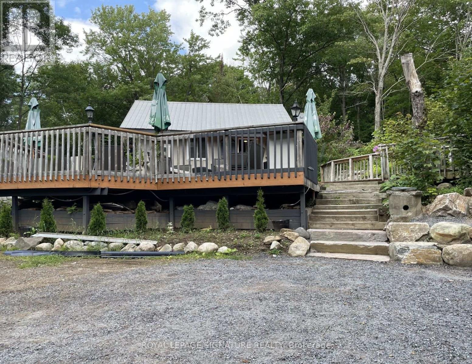 613 Long Lake Road Property Photo 29