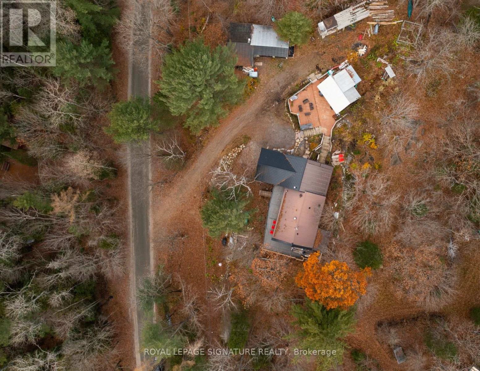 613 Long Lake Road Property Photo 33