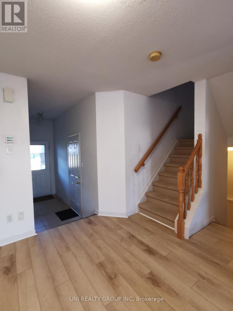 180 Claridge Drive Property Photo 8