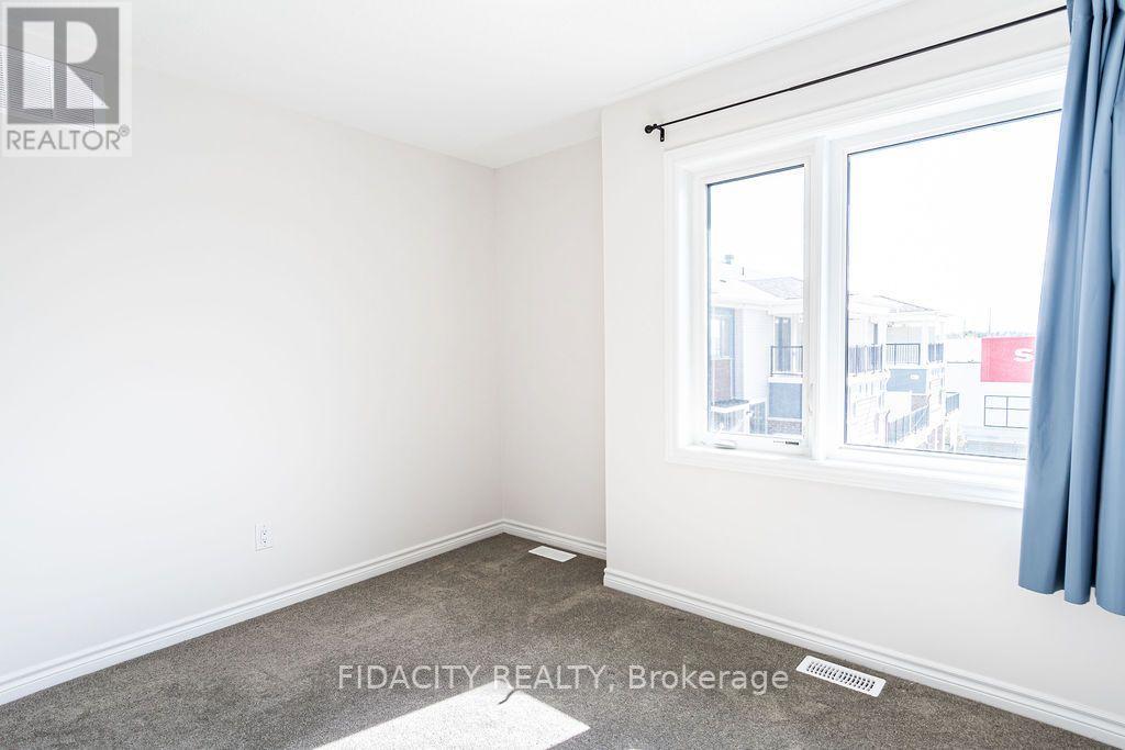 277 Zenith Private Property Photo 18