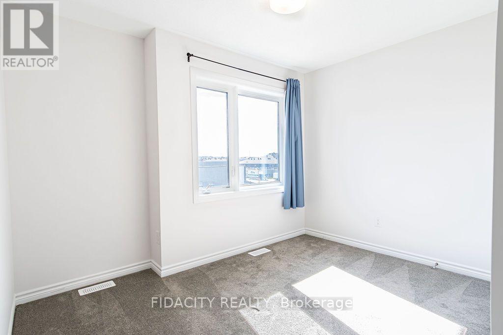 277 Zenith Private Property Photo 21