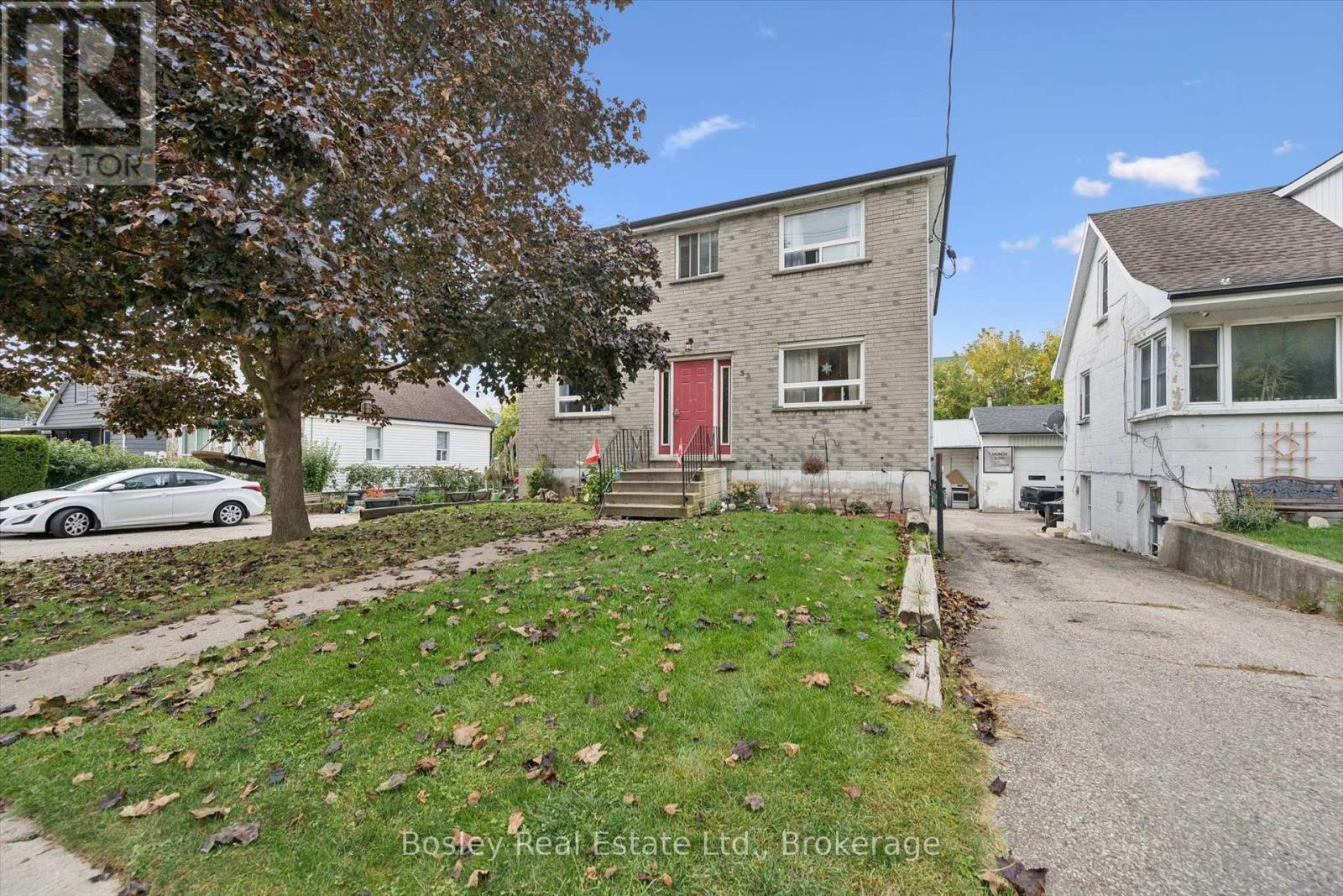 32 Jaffray Street Property Photo 1