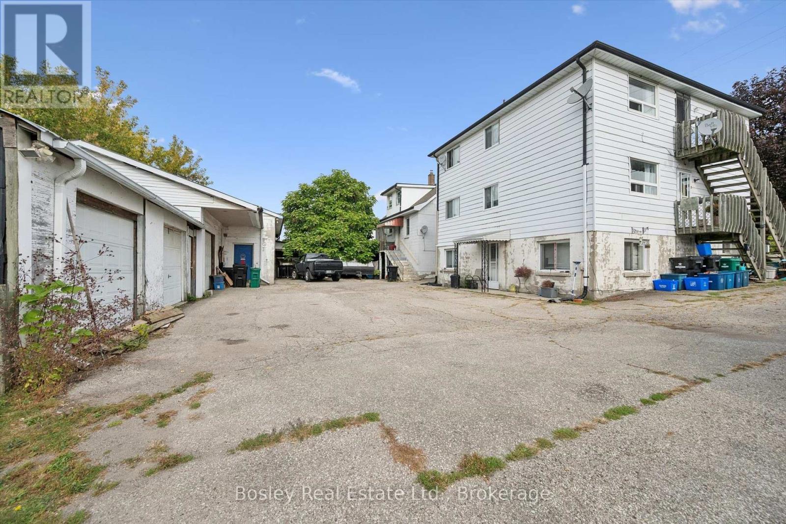 32 Jaffray Street Property Photo 7