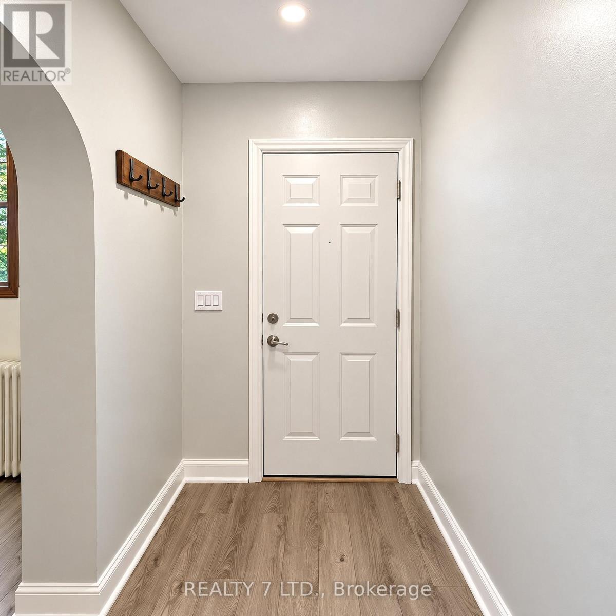 199 Lincoln Street Property Photo 8