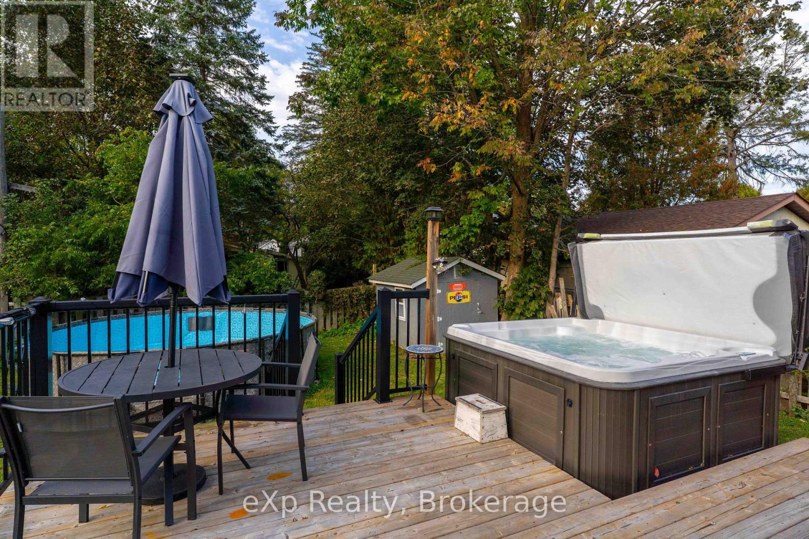 590 7th Street E Property Photo 20