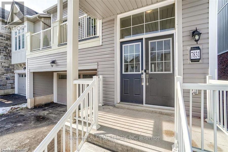 7831 Odell Crescent Property Photo 4
